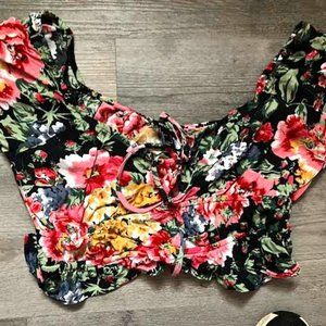 Forever21 Floral Crop Top Sz Large